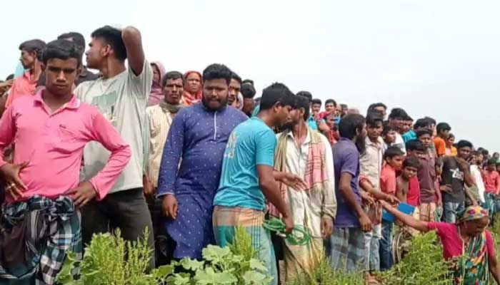 সরিষাবাড়ীতে জমি নিয়ে বিরোধে বাবা ও মেয়েকে হত্যা, আটক ৪