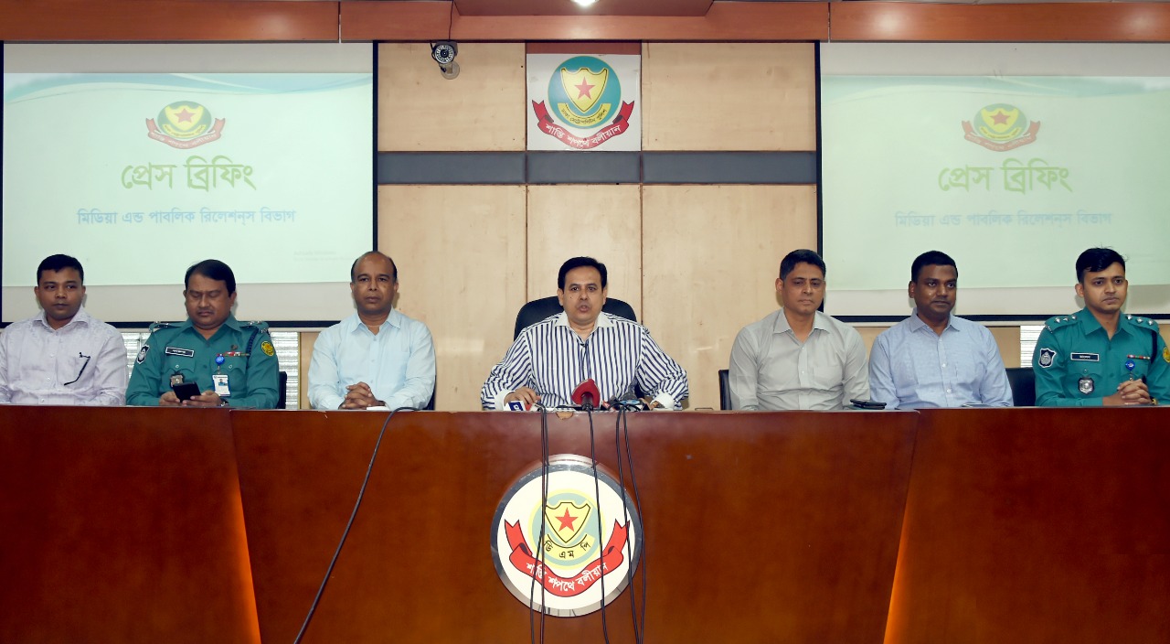 আইনশৃঙ্খলা বাহিনীর ওপর হামলার পরিকল্পনা ছিল জঙ্গি মনিরের