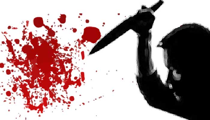 রাজধানীতে বাসায় গৃহবধূকে কুপিয়ে হত্যা, রক্তাক্ত দুই শিশু