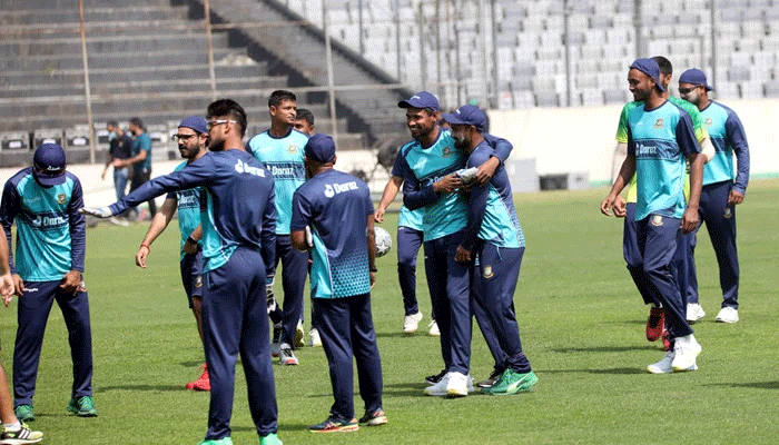 দক্ষিণ আফ্রিকার উদ্দেশে দেশ ছাড়লো টাইগারদের একাংশ