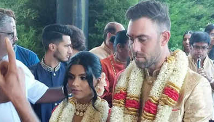 বিয়ের রাতে জুতা হারিয়ে থানায় এফআইআর ম্যাক্সওয়েলের!