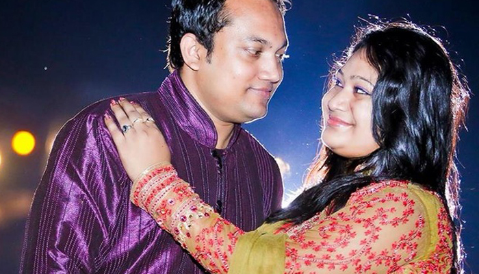 অর্থপাচার মামলায় পাপিয়া দম্পতির বিরুদ্ধে চার্জশিট গ্রহণ