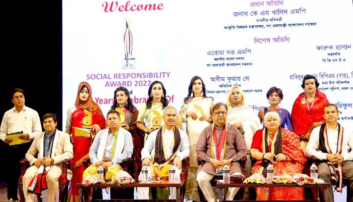 তৃতীয় লিঙ্গের জনগোষ্ঠীকে অর্থনীতির মূল ধারায় রাখার আহবান
