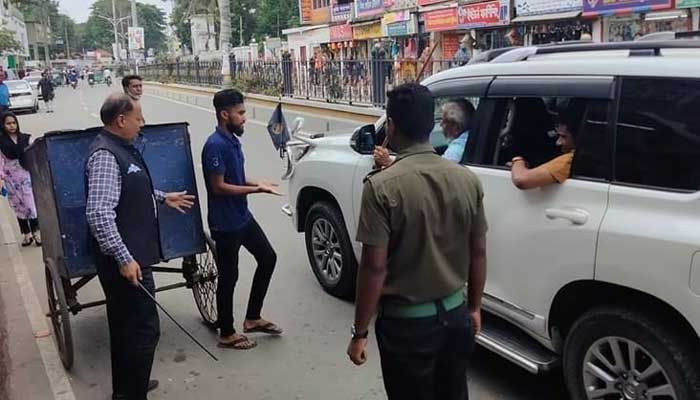 ভ্যানচালককে বেত্রাঘাত করলেন সিলেটের মেয়র আরিফ, নিন্দার ঝড়