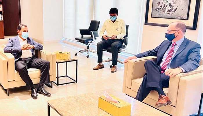 দেশে মার্কিন বিনিয়োগ বাড়ানোর আহ্বান