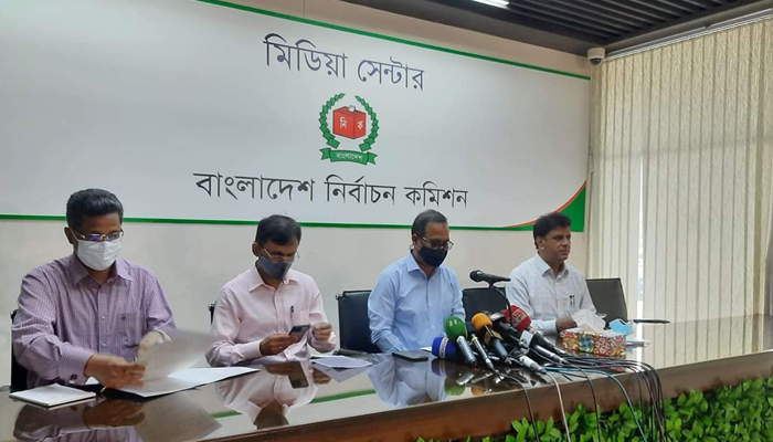 কুমিল্লা সিটি নির্বাচন নিয়ে হোঁচট খেল নির্বাচন কমিশন