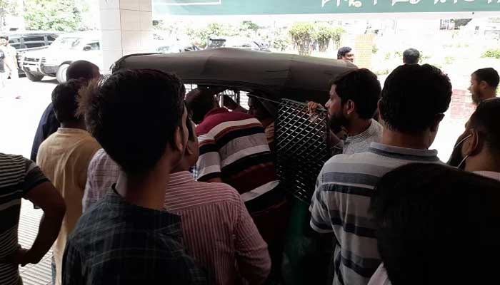 বিএনপির অনশনে এসে জামায়াতের ৪ নেতা আহত