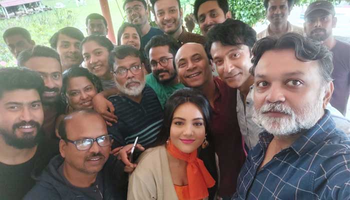 কলকাতার নামী মডেল মুনমুনে মন মজেছে সৃজিতের!
