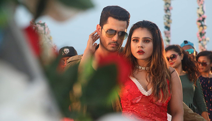 বিগ বাজেটের মিউজিক ভিডিও ‘পানি পানি’