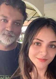 কলকাতার নামী মডেল মুনমুনে মন মজেছে সৃজিতের!