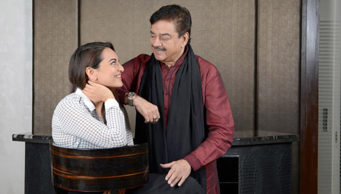 রেকর্ড ভোটে জিতলেন শত্রুঘ্ন, আবেগে কী করলেন সোনাক্ষী