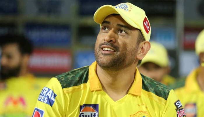 পরের বছরেও আইপিএলে খেলবেন, জানালেন ধোনি