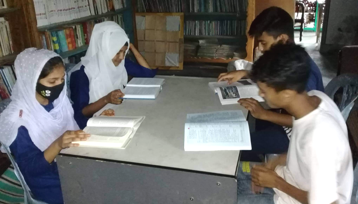 সেলিম আল দীন পাঠাগার আলো ছড়াচ্ছে সখীপুরে
