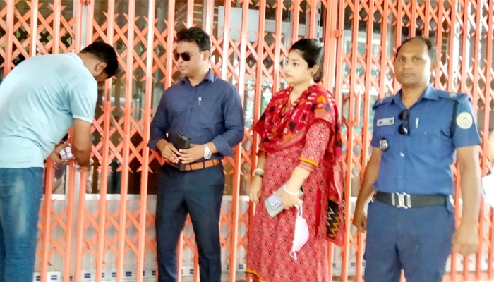 বাকেরগঞ্জে অনুমোদনহীন ক্লিনিক সিলগালা ভ্রাম্যমান আদালতের