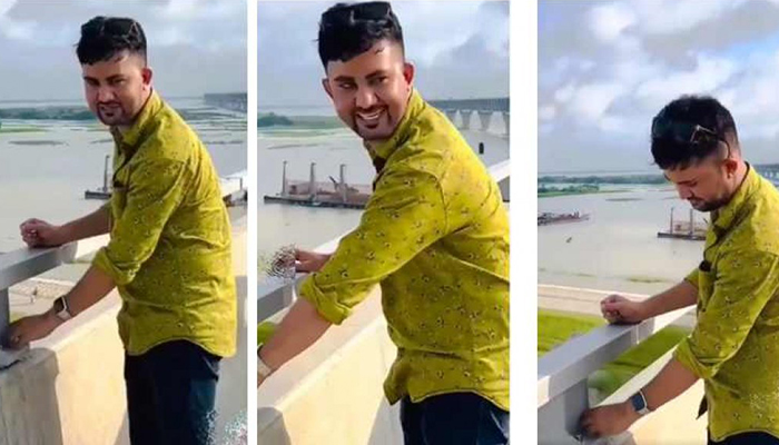 পদ্মা সেতুর নাট-বল্টু খুলতে যন্ত্রপাতি ব্যবহার করেন বায়েজিদ