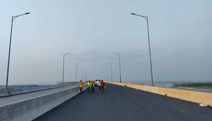 পদ্মা সেতু দিয়ে চলাচল করা ১৩ রুটের বাস ভাড়া নির্ধারণ