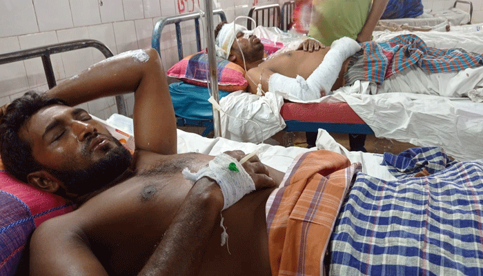 এখনও নিভেনি আগুন, ৪৯ নিহতের মধ্যে শনাক্ত ২৩, হবে ডিএনএ পরীক্ষা