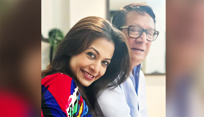 বাবা দিবসে অন্যরকম অনুভূতির কথা জানালেন কোয়েল মল্লিক