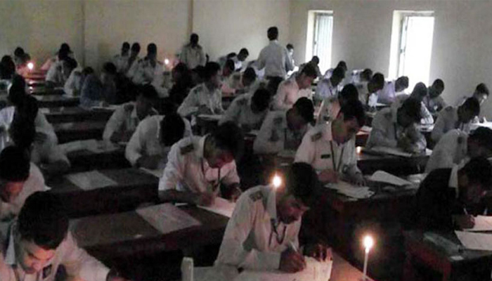 এসএসসি পরীক্ষার্থীদের চার্জার লাইট নিয়ে আসার পরামর্শ!