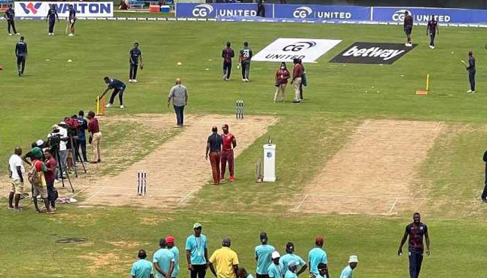 টস জিতে ফিল্ডিংয়ে বাংলাদেশ, খেলা হবে ৪১ ওভার