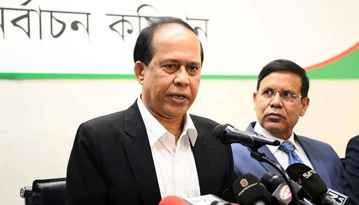 ইসির হাতে স্বরাষ্ট্র, প্রতিরক্ষা এলে সঙ্কট সৃষ্টি হবে: সিইসি