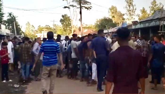 কোরবানির মাংস ভাগ নিয়ে দুই গ্রামে সংঘর্ষ, আহত ৫০