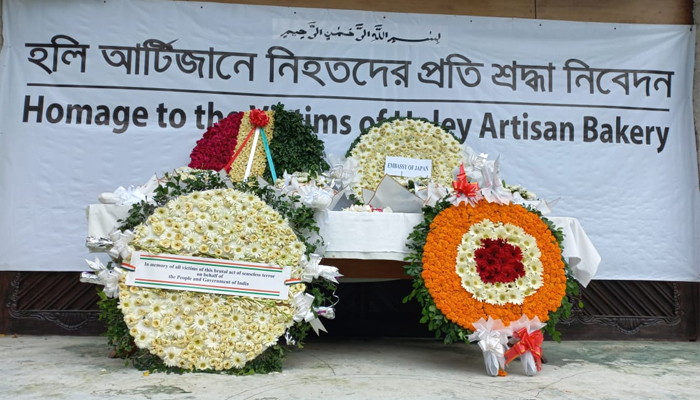শ্রদ্ধা, ভালোবাসায় হলি আর্টিজানে নিহতদের স্মরণ কূটনীতিকদের