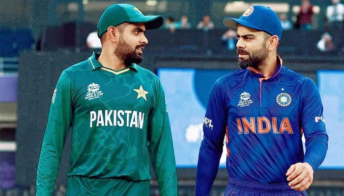 দুর্দিনে বাবরকে পাশে পেলেন কোহলি