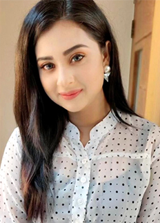 ঈদের সময় ডায়েট নয়, প্রচুর খেতে হবে: বুবলী