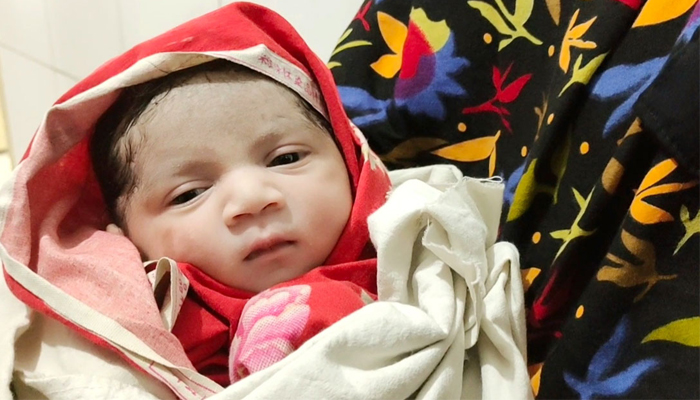 ১৮ বছর সেই শিশুর খরচ রাষ্ট্রকে বহন করতে হাইকোর্টে রিট