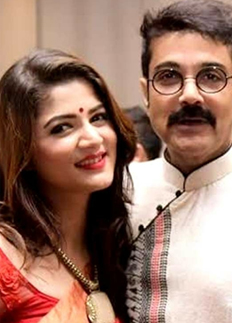 এবার স্বামী-স্ত্রীর চরিত্রে প্রসেনজিৎ ও শ্রাবন্তী