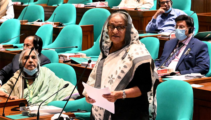 রাশিয়া ইউক্রেন যুদ্ধ বৈশ্বিক পরিস্থিতি অস্থির করে তুলেছে