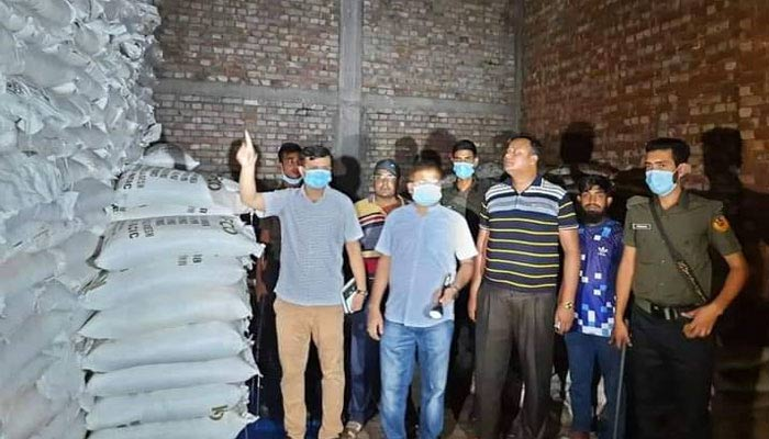 ৩৮৩ ডিলার-ব্যবসায়ীকে ৫৭ লাখ টাকা জরিমানা