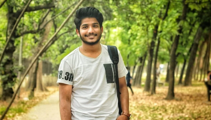 রাবি ছাত্রলীগ নেতার বিরুদ্ধে টাকা কেড়ে নেয়ার অভিযোগ