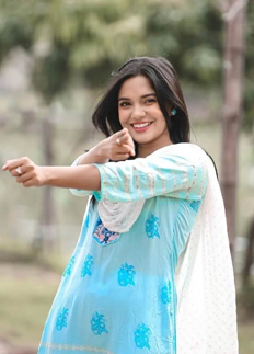 শাকিবের সঙ্গে অভিনয়ে আপত্তি নেই মাহির