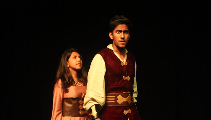 ঢাবির নাটমণ্ডলে ‘করুণা ও ভীতির গল্প’ নব নাট্য মঞ্চস্থ