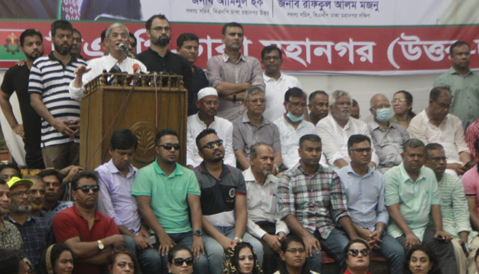 হরতালের আগে রাজপথ দখল করতে হবে: ফখরুল