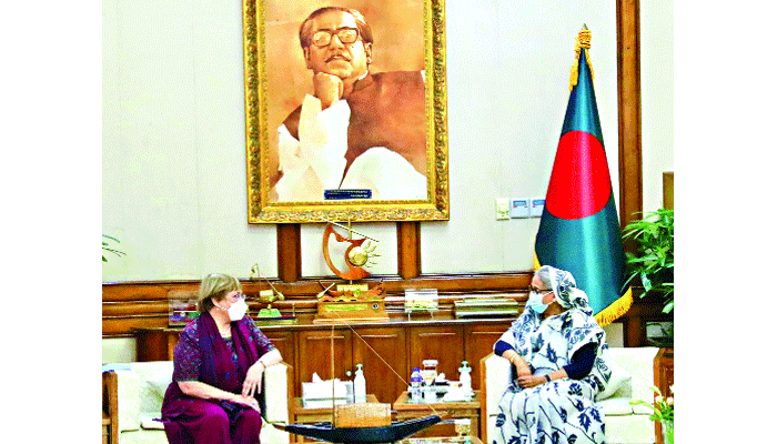 কঠিন বার্তা দিয়ে ঢাকা ছাড়লেন মিশেল ব্যাচেলেট