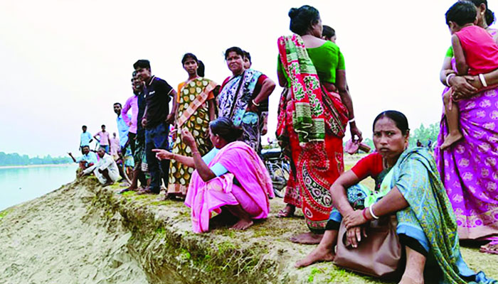 আরও ৯ মরদেহ উদ্ধার, অপেক্ষায় স্বজনরা