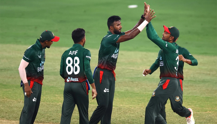 টাইগারদের নজর এবার ত্রিদেশীয় সিরিজে