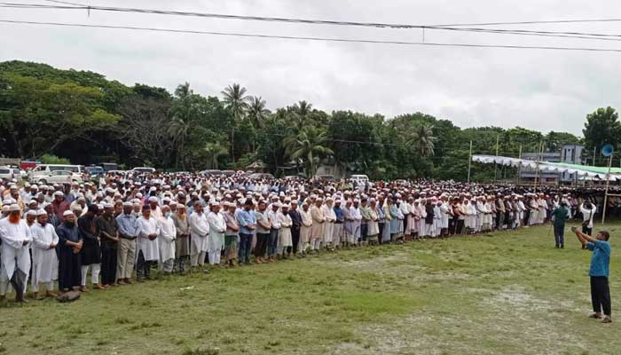 সংসদ উপনেতা সাজেদা চৌধুরীর প্রথম জানাজা সম্পন্ন