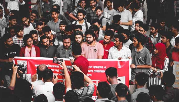 জবির নতুন ক্যাম্পাসের কাজ সেনাবাহিনীকে হস্তান্তর দাবি