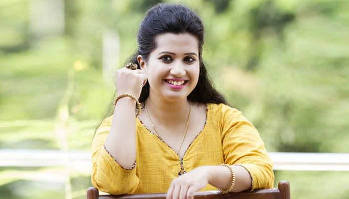 কেন ভেঙেছে আগের সংসার, জানালেন ন্যানসি