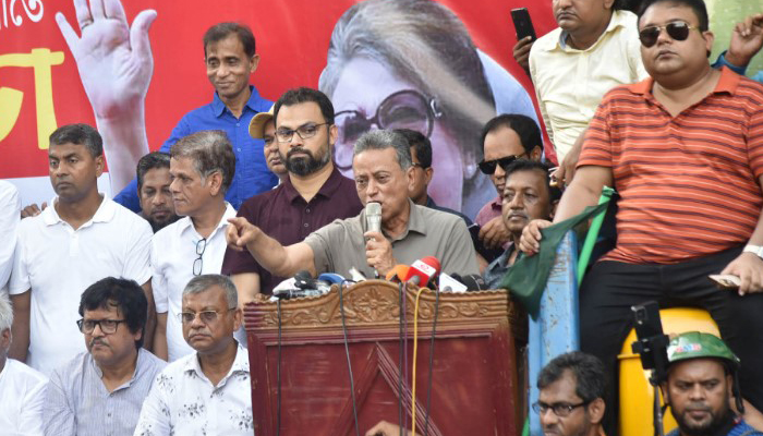 সরকারের পতন না হওয়া পর্যন্ত ঘরে ফিরে যাবো না