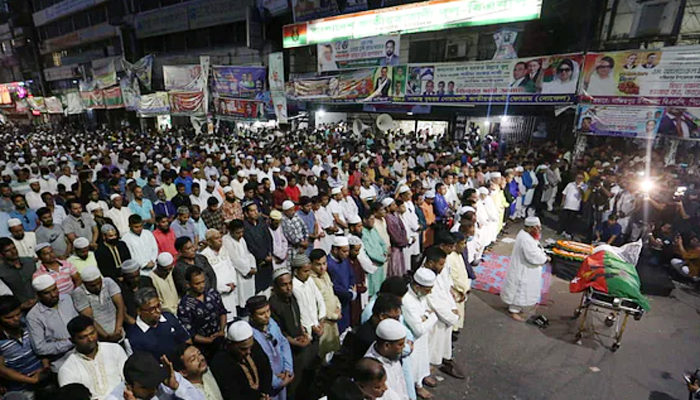 যুবদল কর্মী শাওনের প্রথম জানাজা সম্পন্ন