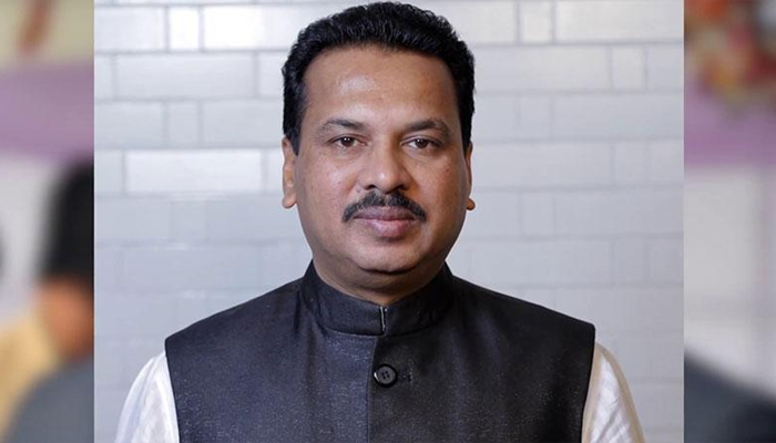 ছাত্রলীগের সিগারেট খাওয়া নিয়ে বক্তব্য, ব্যাখ্যা দিলেন এমপি বাবু