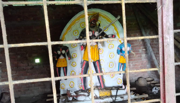 শেরপুরে কালী প্রতিমা ভাঙচুর