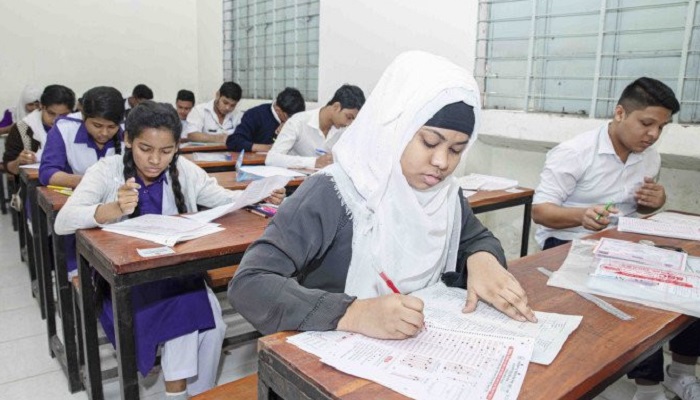দিনাজপুরে জীববিজ্ঞান, উচ্চতর গণিত পরীক্ষা স্থগিত