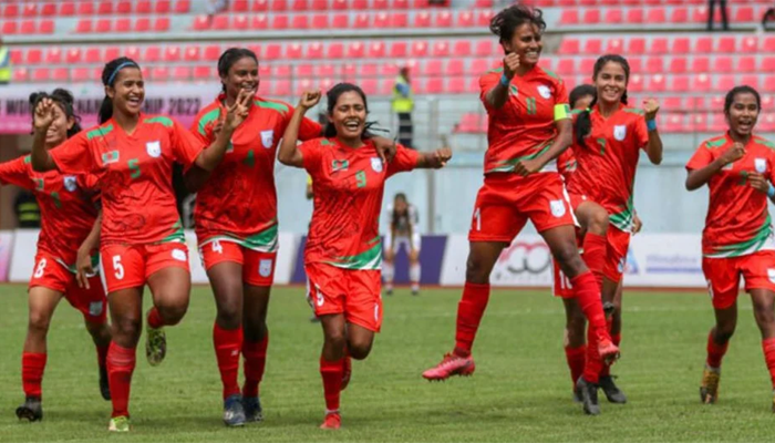 বুধবার দুপুরে দেশে ফিরবে সাফজয়ী নারী দল