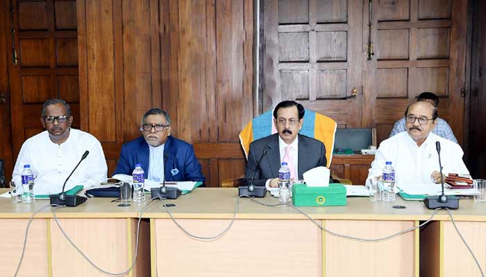 করোনা টিকার প্ল্যান্ট দ্রুত বাস্তবায়নের সুপারিশ